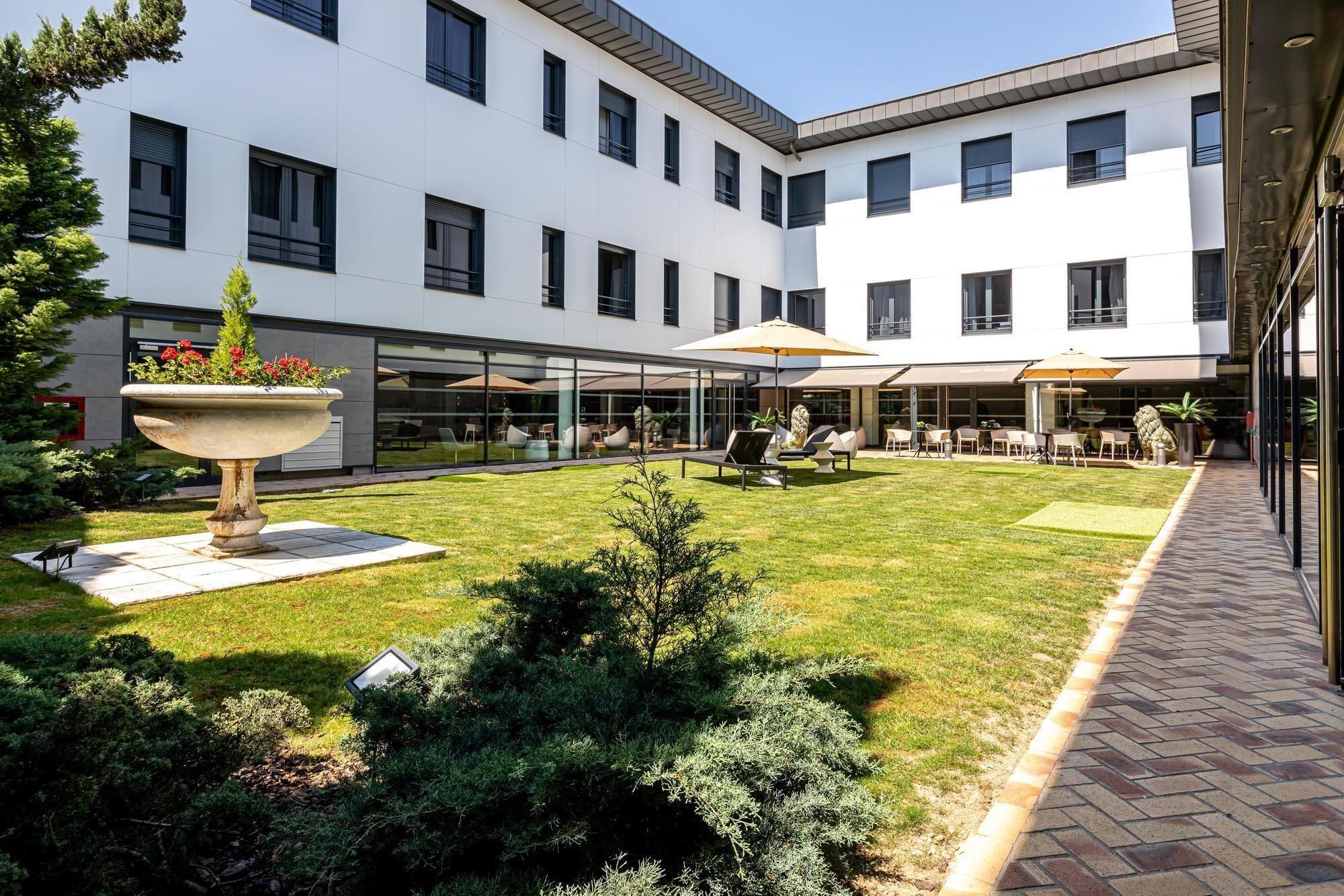 Aparthotel Les Jardins De St Cloud Saint-Cloud Esterno foto