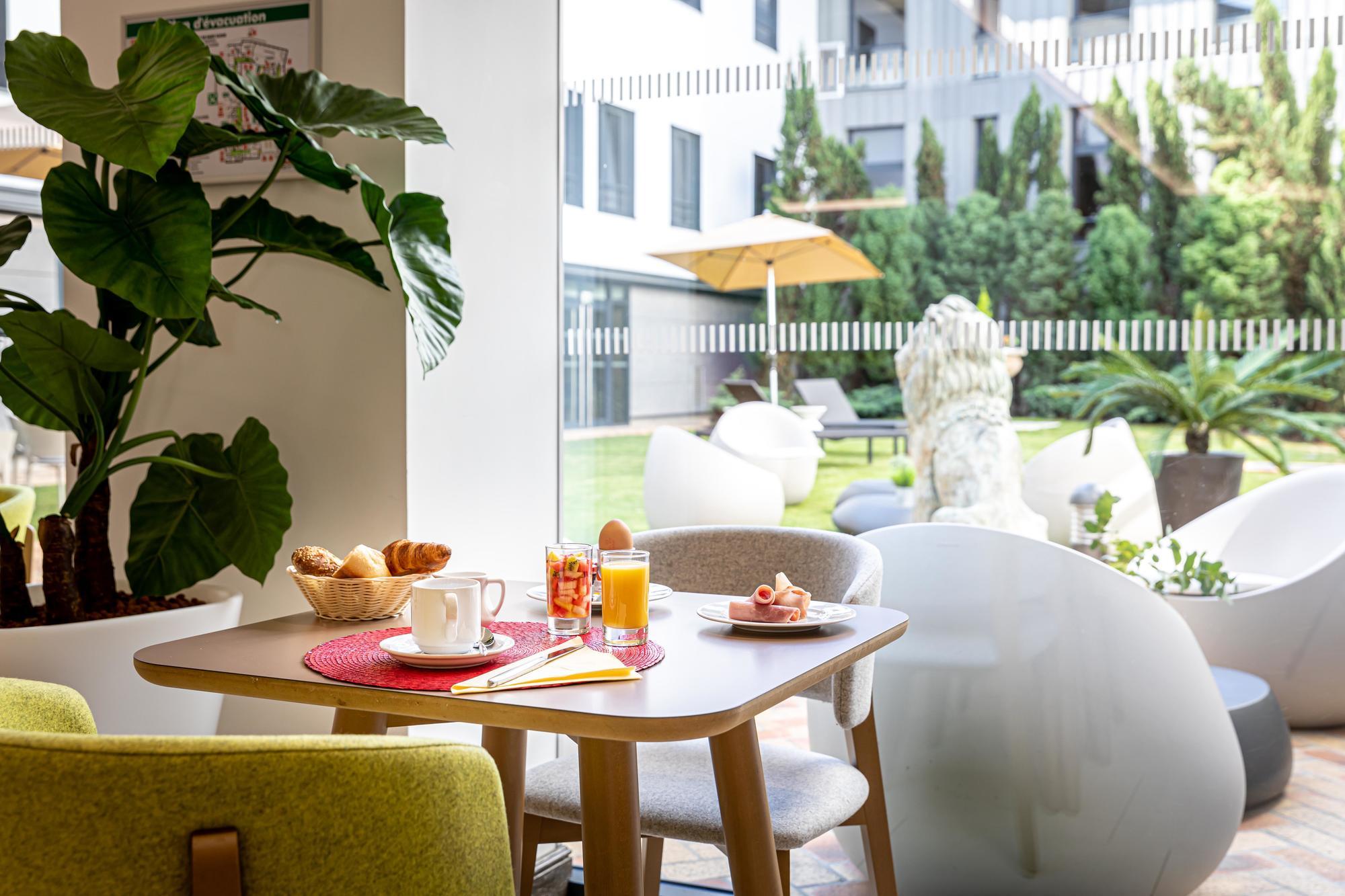 Aparthotel Les Jardins De St Cloud Saint-Cloud Esterno foto